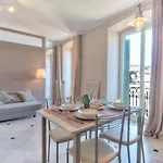 250 M From The Aquarium, Historic Center, Wi-fi, Air Conditioning * Генуя