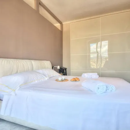 250 M From The Aquarium, Historic Center, Wi-fi, Air Conditioning *