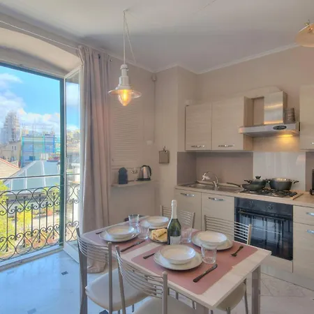 250 M From The Aquarium, Historic Center, Wi-fi, Air Conditioning
