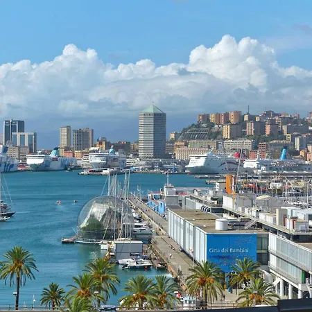 Apartment 250 M From The Aquarium, Historic Center, Wi-fi, Air Conditioning