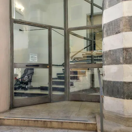 250 M From The Aquarium, Historic Center, Wi-fi, Air Conditioning Apartment *